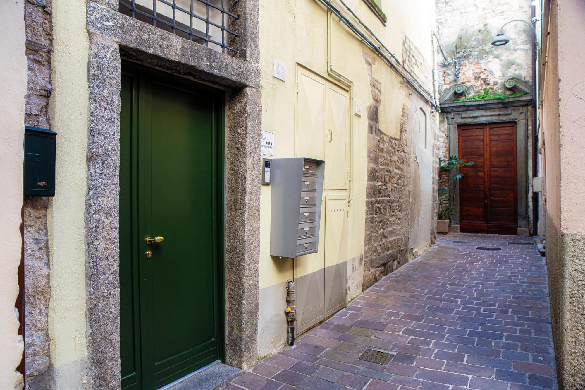 Calicantus Apartments Apollo Como Exterior photo